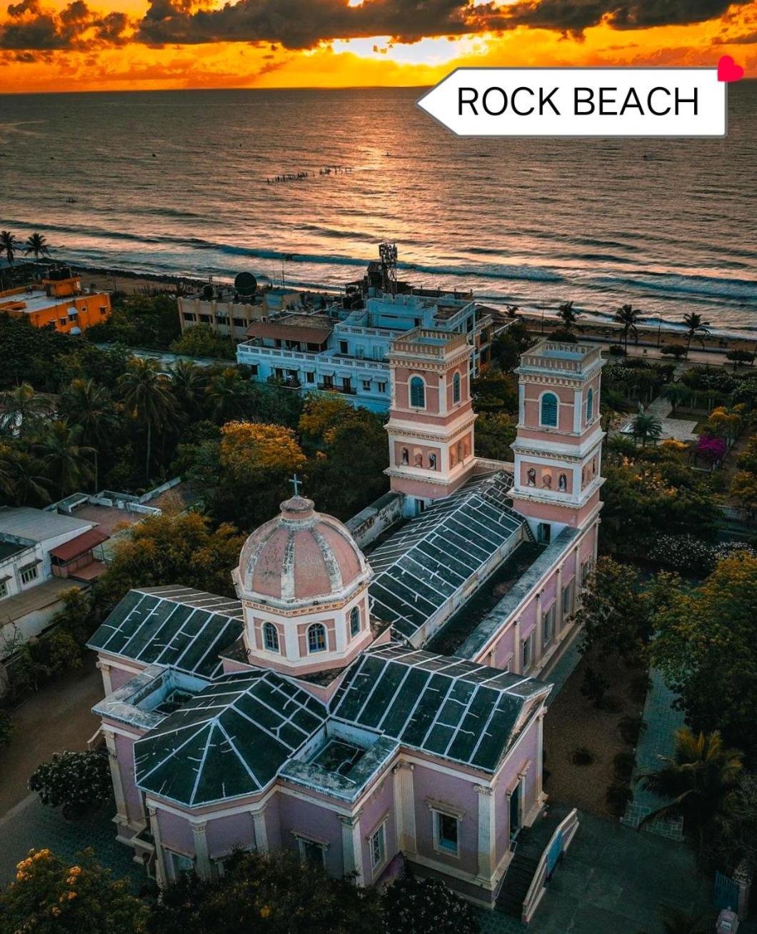 The Elite Beachview 퐁디셰리 외부 사진