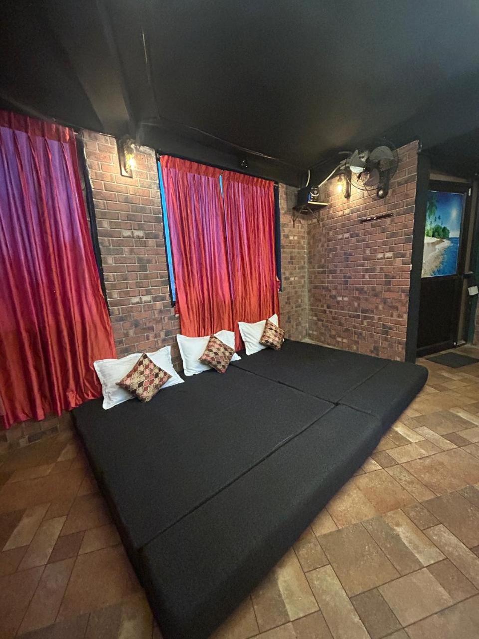 The Elite Beachview 퐁디셰리 외부 사진