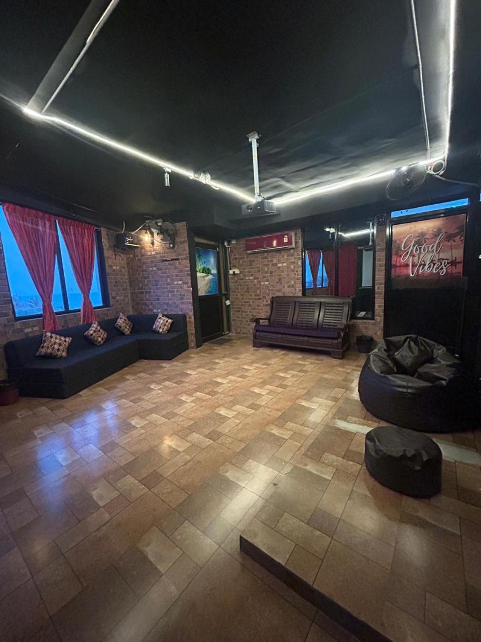 The Elite Beachview 퐁디셰리 외부 사진